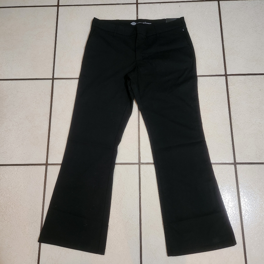 Dickies women’s Flex Slim Fit Pants Sz14R